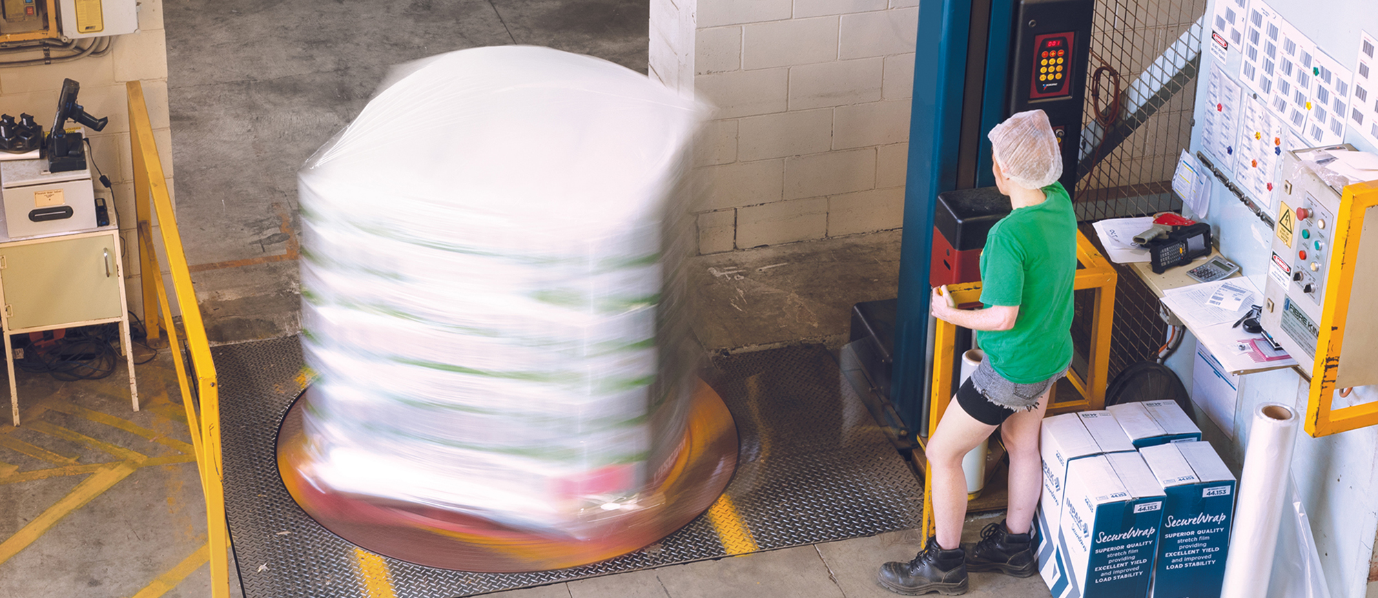 The Ultimate Guide to Stretch Wrap Usage_Hero